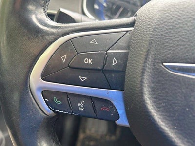 2015 Chrysler 200 4dr Sdn Limited FWD