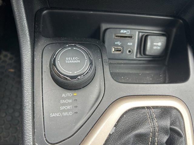 2015 Jeep Cherokee 4WD 4dr Latitude