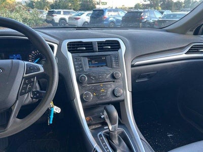 2014 Ford Fusion 4dr Sdn S FWD