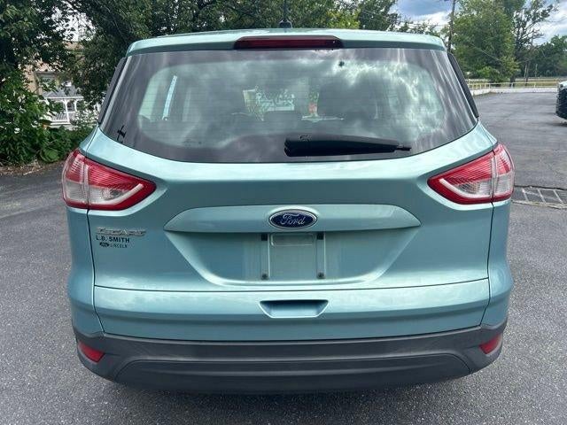2013 Ford Escape FWD 4dr S