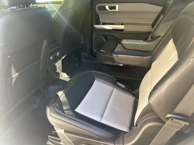2023 Ford Explorer XLT 4WD