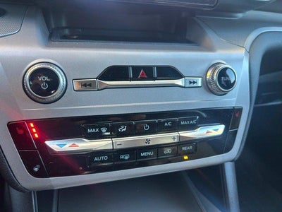 2023 Ford Explorer XLT 4WD