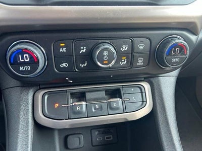 2023 GMC Acadia AWD Denali