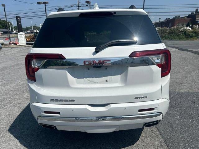 2023 GMC Acadia AWD Denali