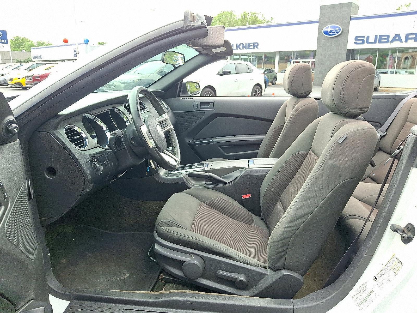 2014 Ford Mustang 2dr Conv V6 Premium