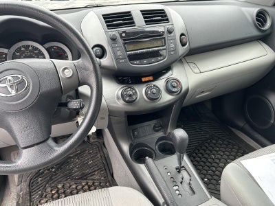 2011 Toyota RAV4 4WD 4dr 4-cyl 4-Spd AT (Natl)