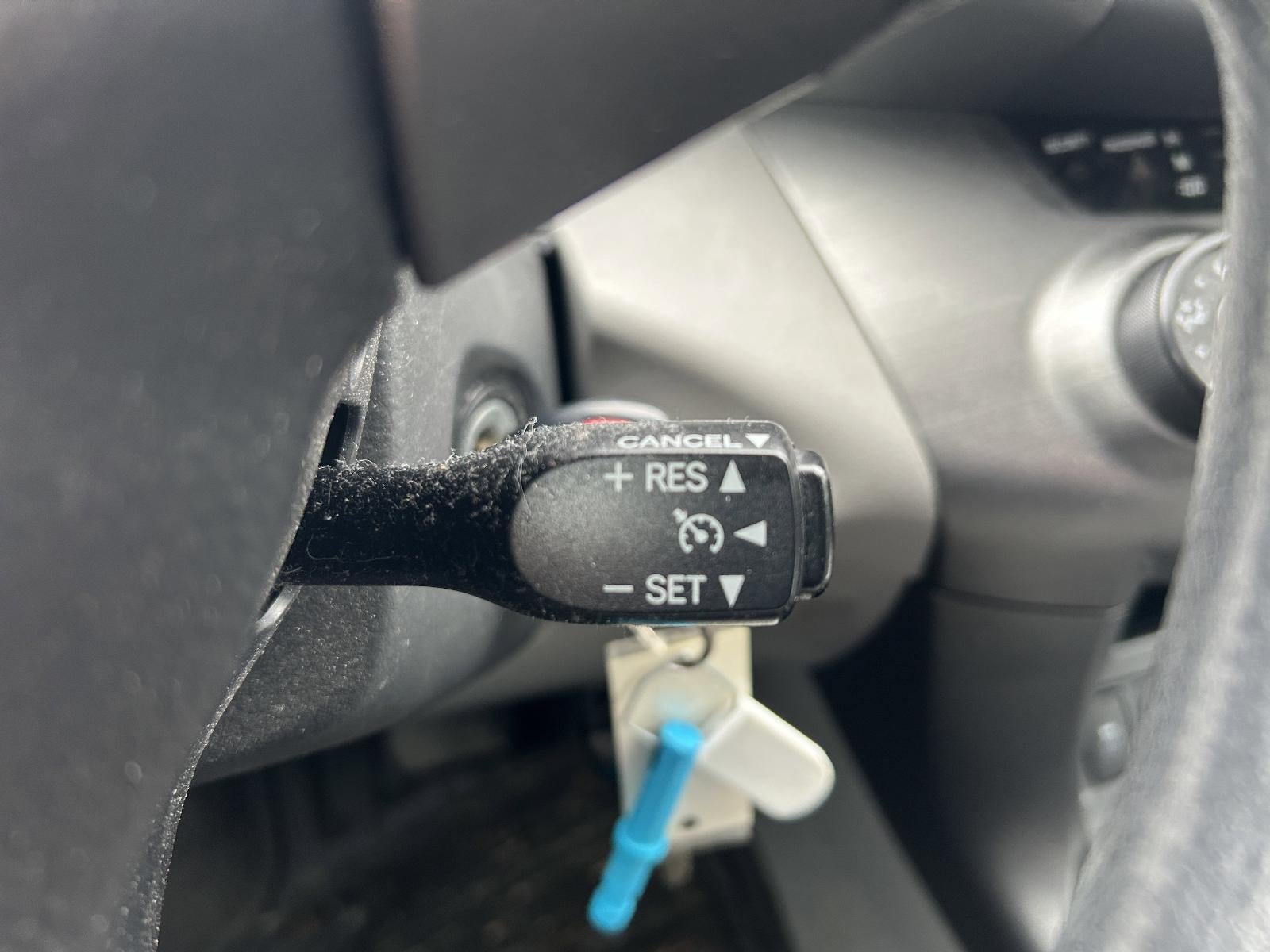 2011 Toyota RAV4 4WD 4dr 4-cyl 4-Spd AT (Natl)