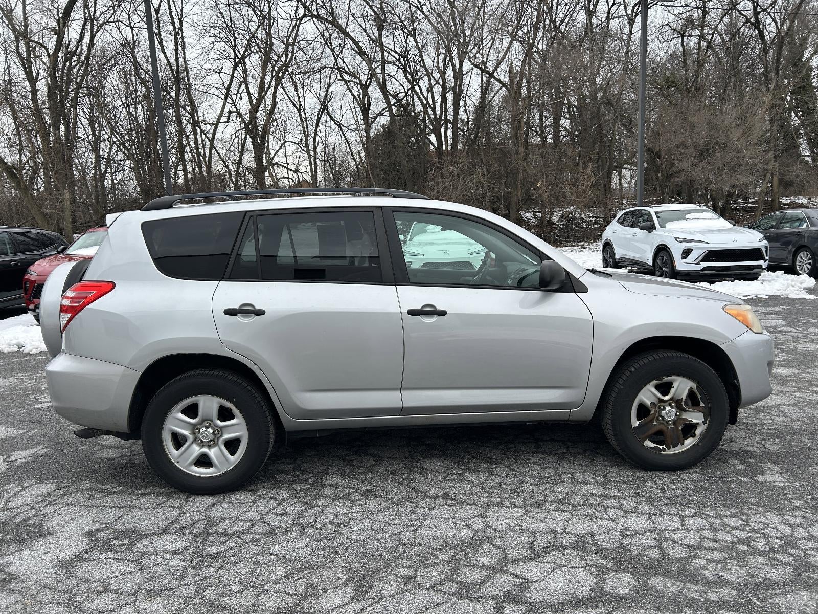 2011 Toyota RAV4 4WD 4dr 4-cyl 4-Spd AT (Natl)