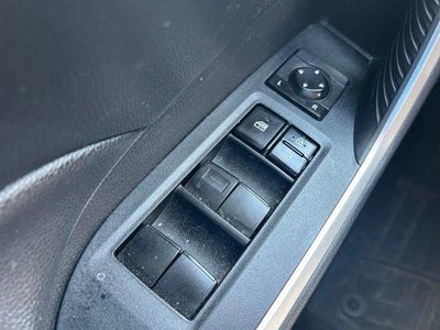 2020 Toyota RAV4 XLE AWD (Natl)