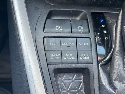 2020 Toyota RAV4 XLE AWD (Natl)