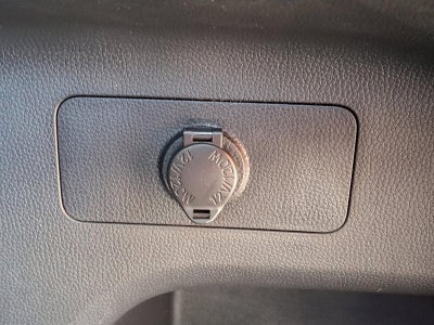 2020 Toyota RAV4 XLE AWD (Natl)