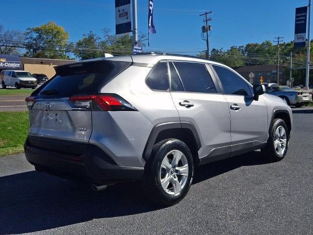 2020 Toyota RAV4 XLE FWD (GS)