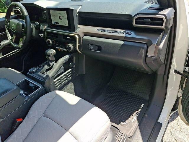 2024 Toyota Tacoma 4WD 4WD SR5 Double Cab 5' Bed AT (GS)