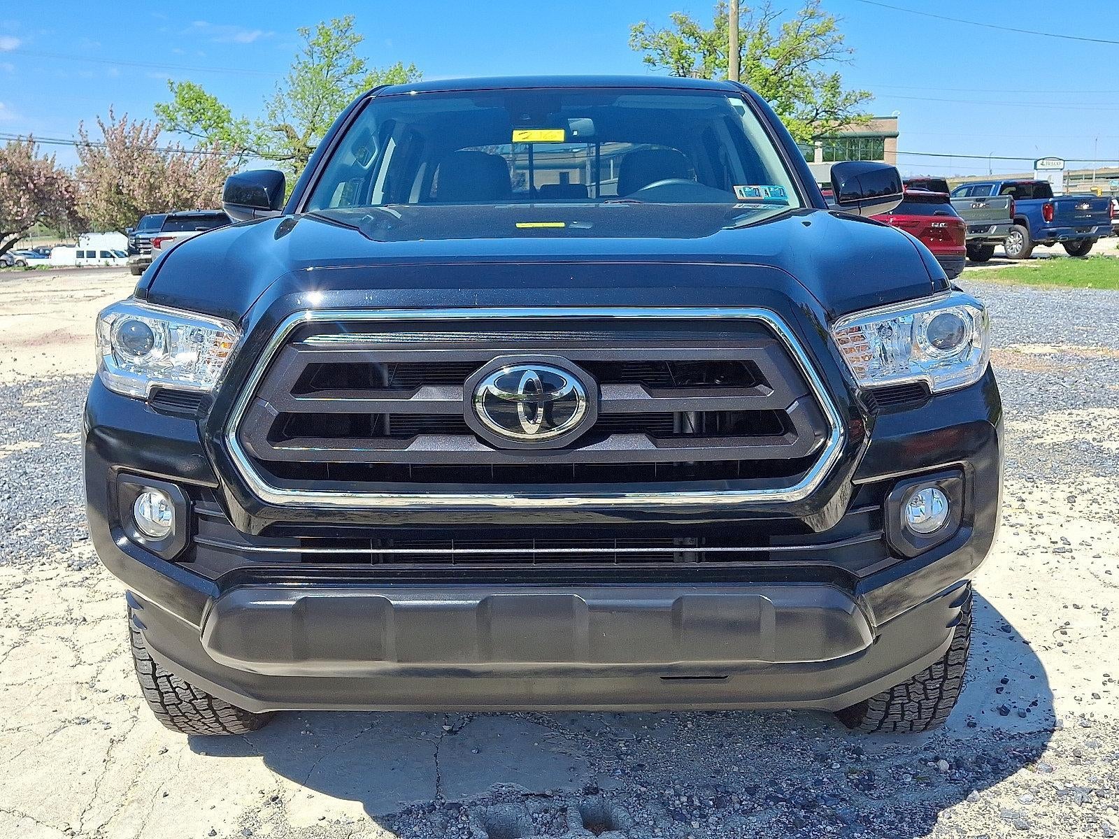 2022 Toyota Tacoma 4WD 4WD SR5 Double Cab 5' Bed V6 AT (Natl)