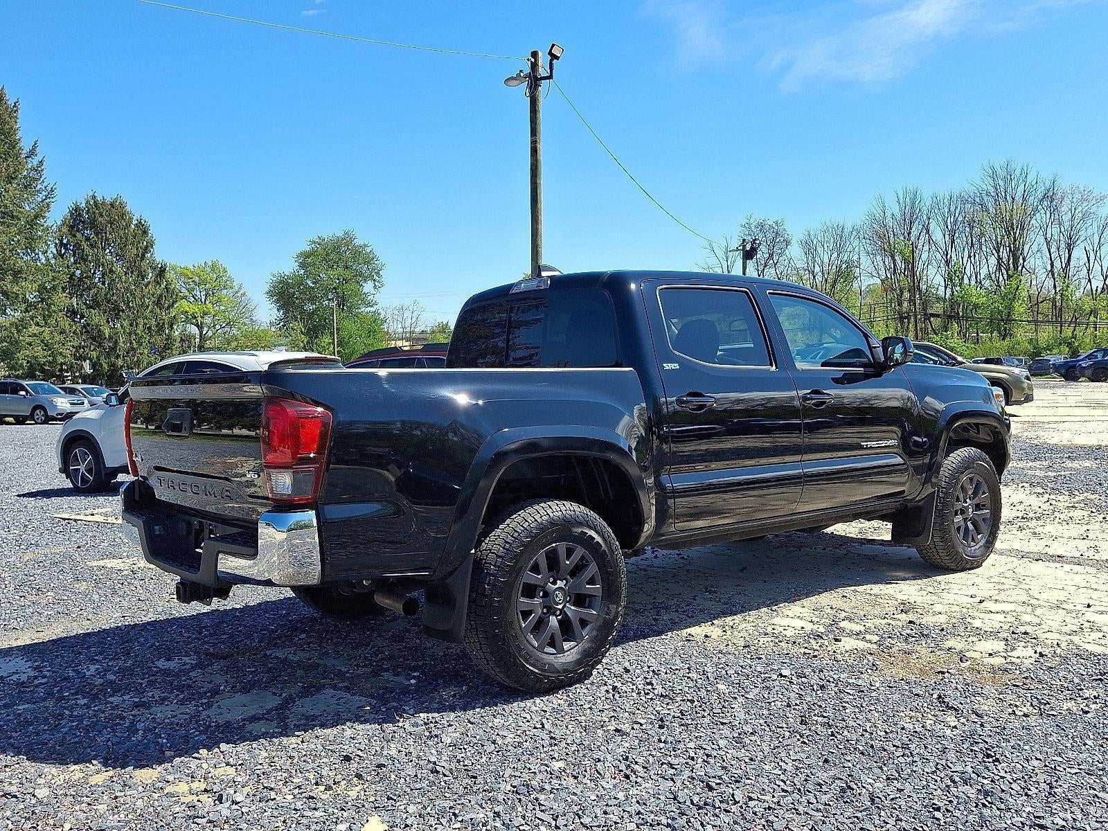2022 Toyota Tacoma 4WD 4WD SR5 Double Cab 5' Bed V6 AT (Natl)
