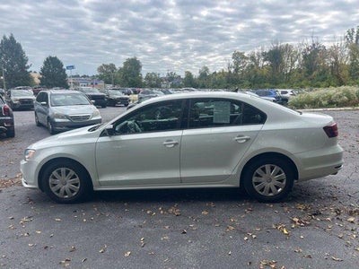 2016 Volkswagen Jetta 4dr Auto 1.4T S with Technology Sedan