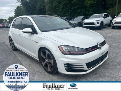 2017 Volkswagen Golf GTI 2.0T 4-Door SE DSG