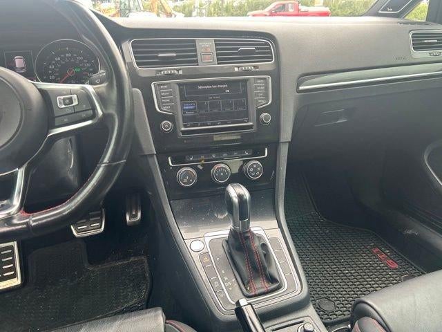 2017 Volkswagen Golf GTI 2.0T 4-Door SE DSG