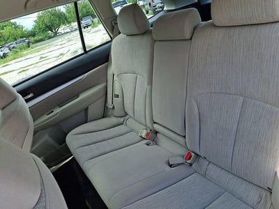 2013 Subaru Outback 2.5i Automatic