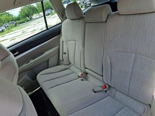 2013 Subaru Outback 2.5i Automatic