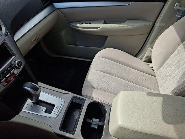 2013 Subaru Outback 2.5i Automatic