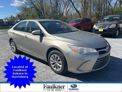2017 Toyota Camry LE Auto (SE)