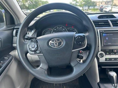 2012 Toyota Camry 4dr Sdn I4 Auto LE (Natl)