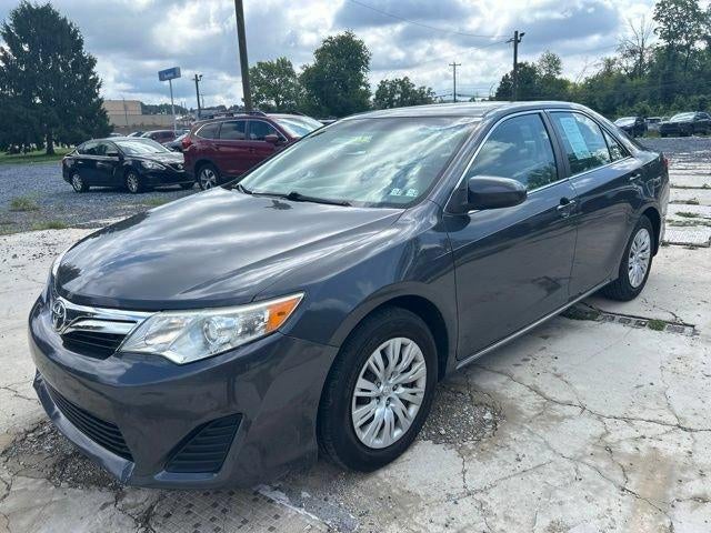 2012 Toyota Camry 4dr Sdn I4 Auto LE (Natl)