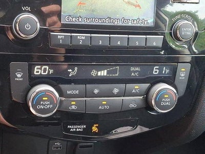 2017 Nissan Rogue 2017.5 AWD SV