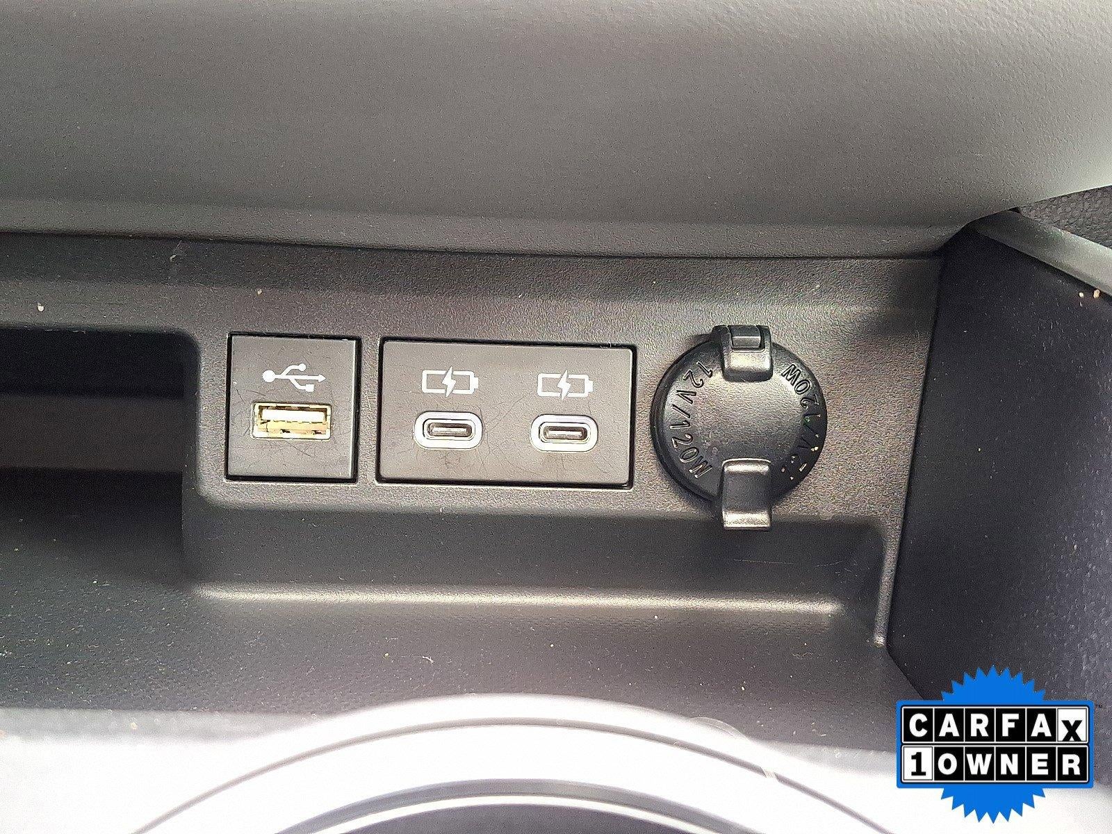 2023 Toyota Highlander Hybrid XLE AWD (Natl)