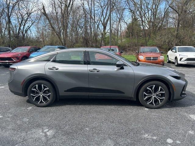 2024 Toyota Crown XLE AWD (Natl)