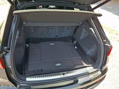 2023 Audi Q3 S line Premium 45 TFSI quattro