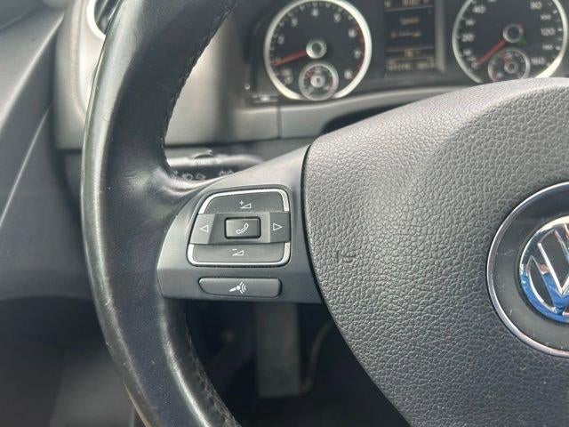 2011 Volkswagen Tiguan 4WD 4dr SEL 4Motion