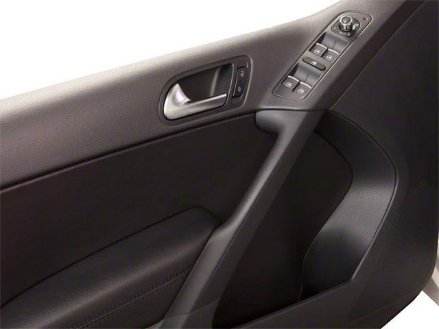 2011 Volkswagen Tiguan 4WD 4dr SEL 4Motion