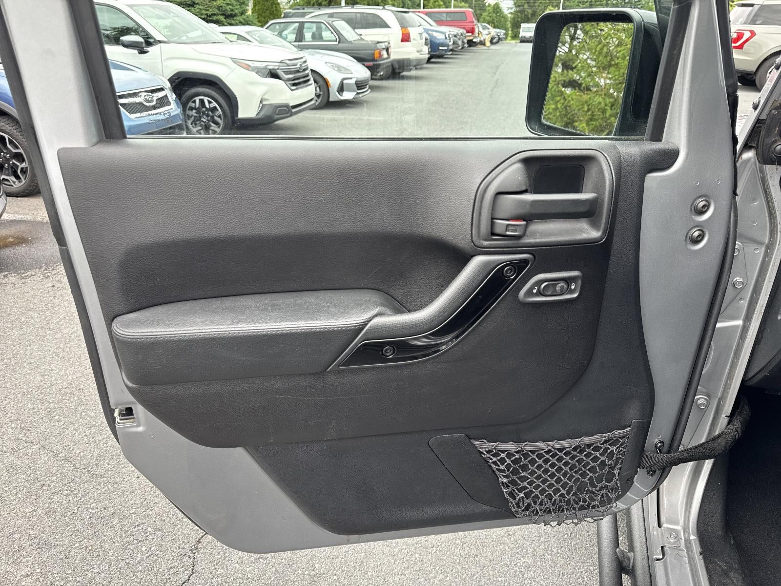 2015 Jeep Wrangler Unlimited 4WD 4dr Altitude