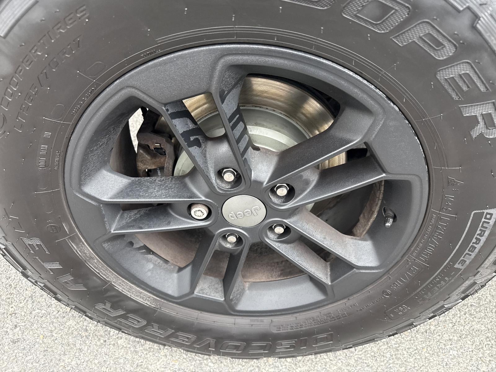 2017 Jeep Wrangler Unlimited Winter 4x4 *Ltd Avail*