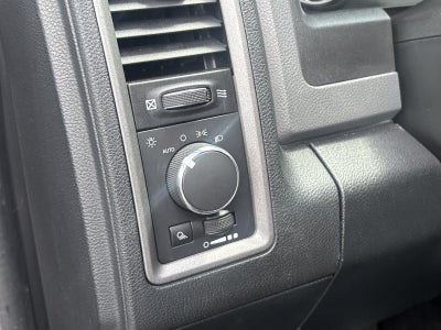 2014 RAM 1500 4WD Crew Cab 5.7 Ft Box Tradesman