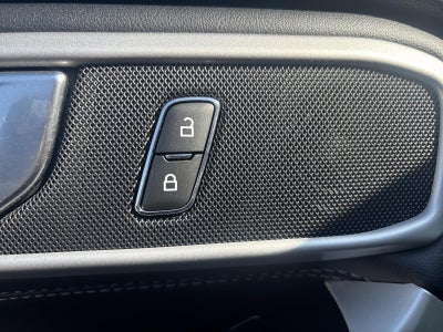 2022 Ford Explorer XLT 4WD