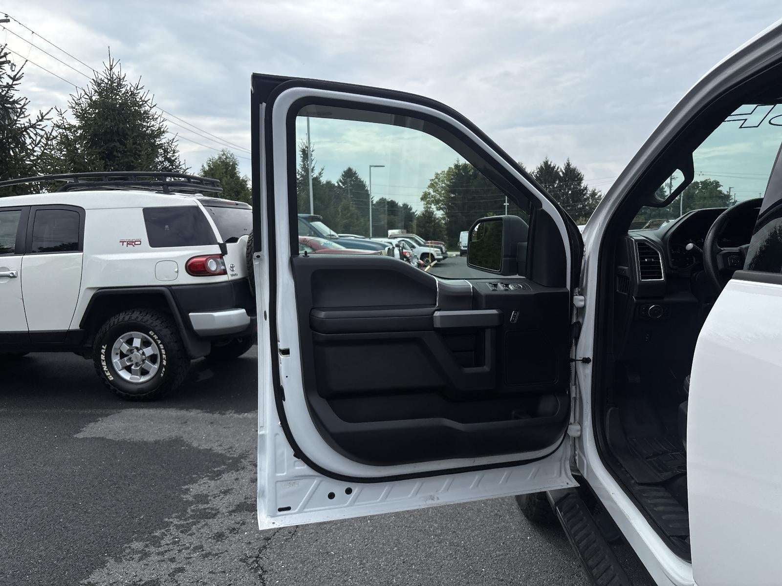 2016 Ford F-150 4WD SuperCrew 5-1/2 Ft Box XLT