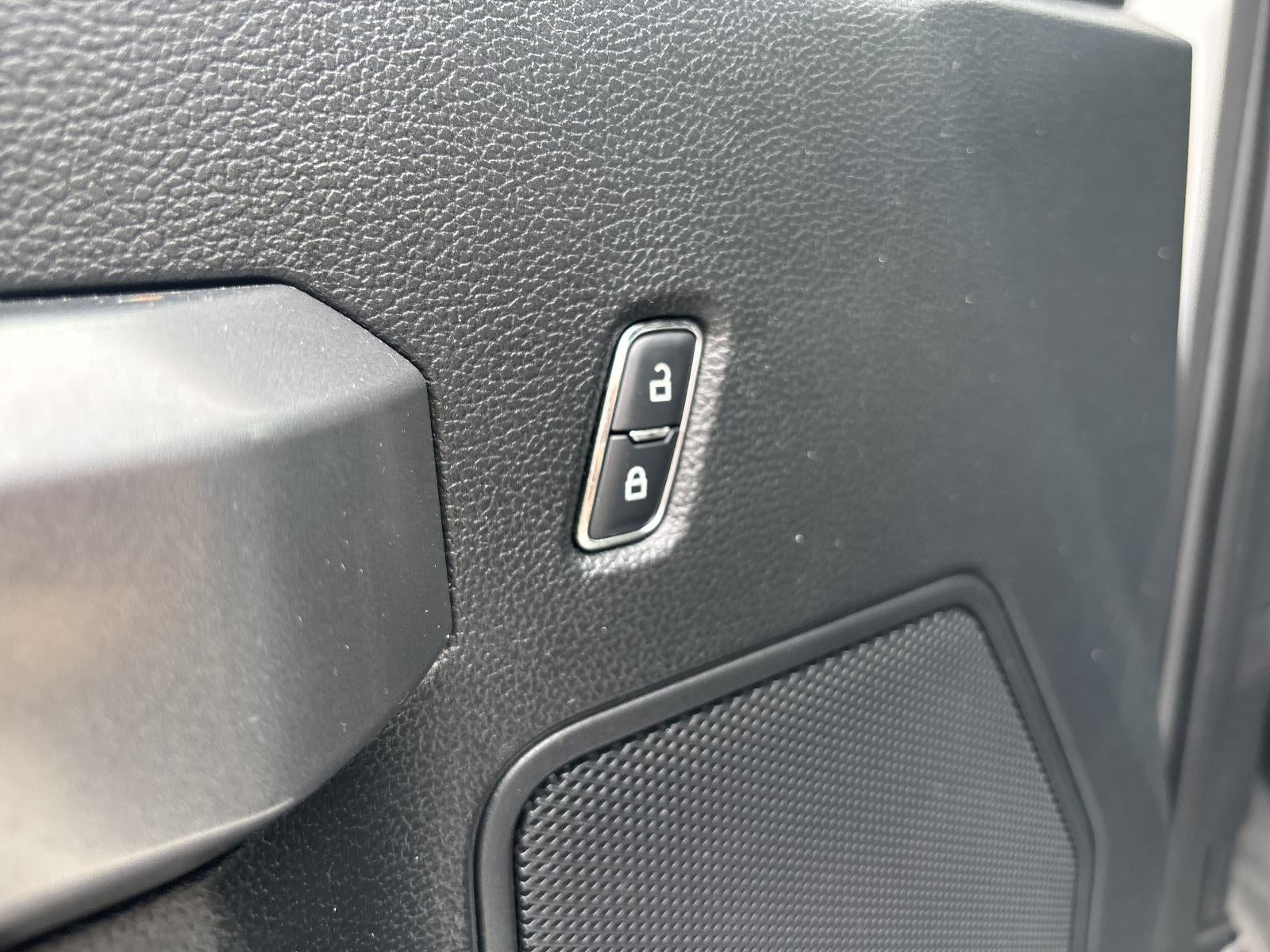 2016 Ford F-150 4WD SuperCrew 5-1/2 Ft Box XLT