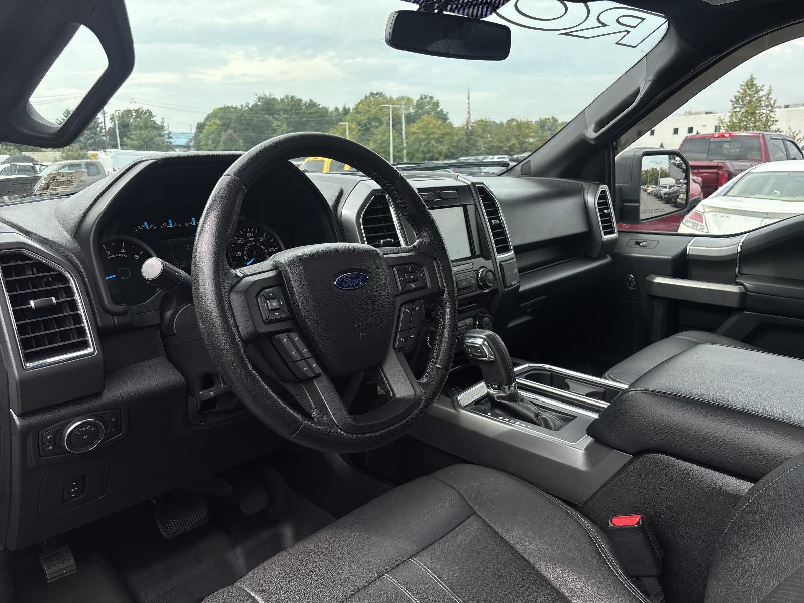 2016 Ford F-150 4WD SuperCrew 5-1/2 Ft Box XLT