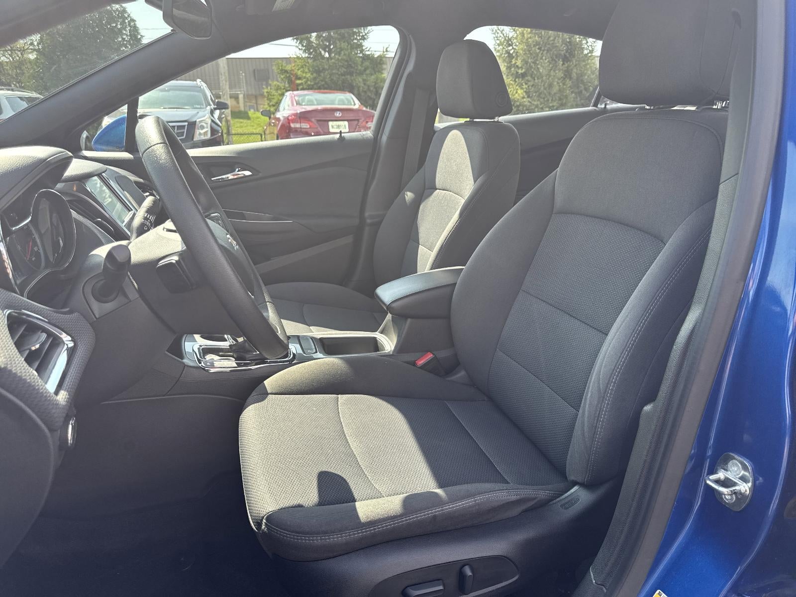 2018 Chevrolet Cruze Sedan LT (Automatic)