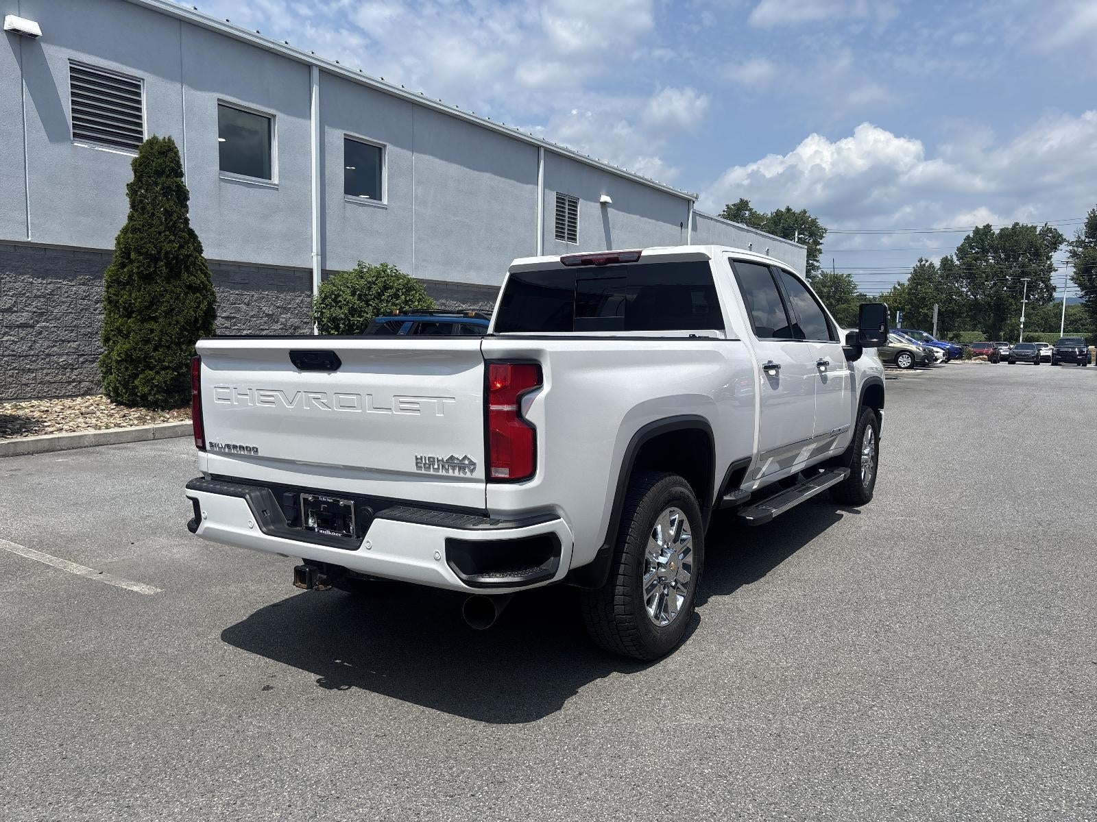 2024 Chevrolet Silverado 2500 HD Crew Cab Standard Box 4-Wheel Drive High Country