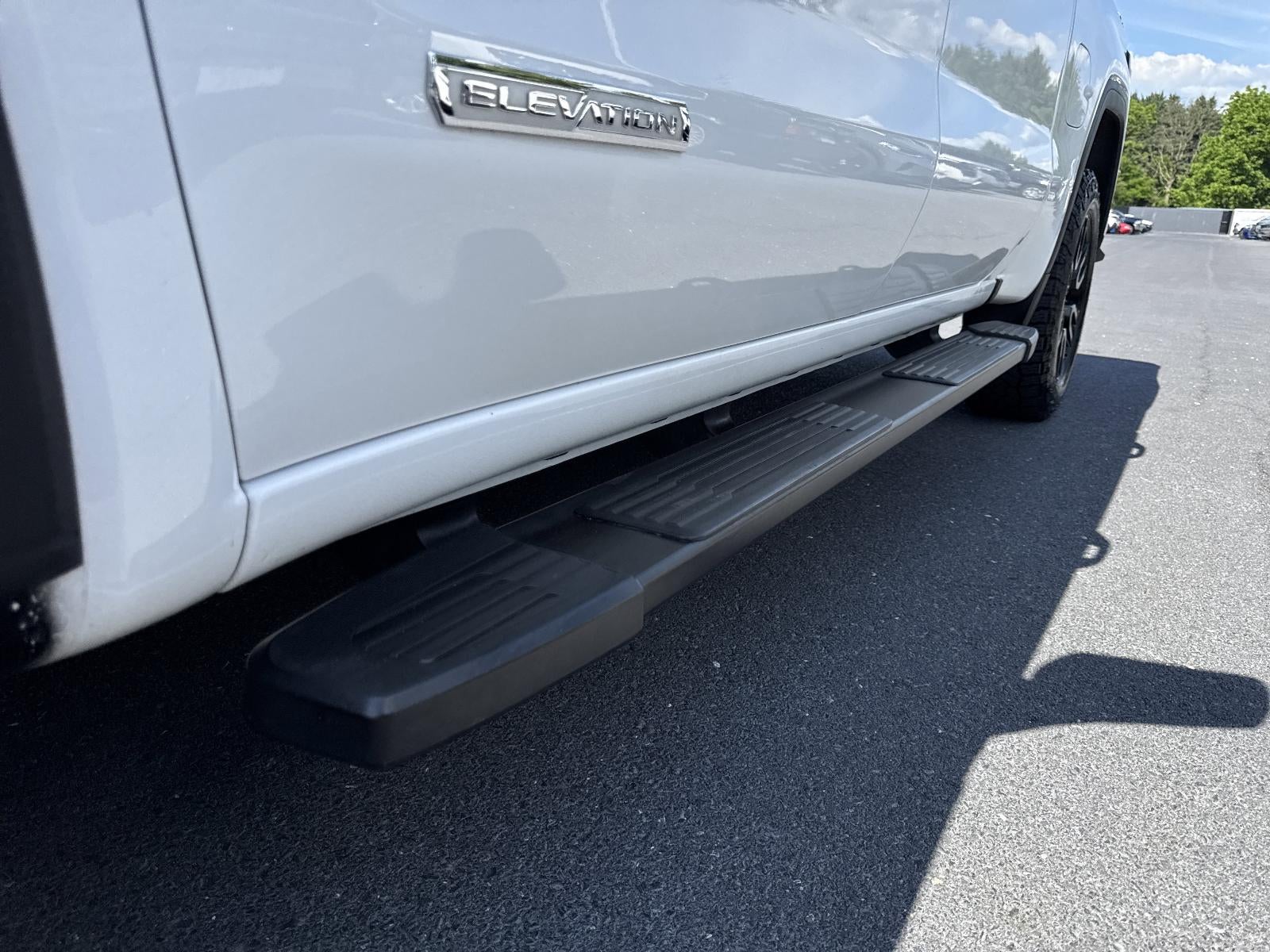 2023 GMC Sierra 1500 Crew Cab Short Box 4-Wheel Drive Elevation 3SB