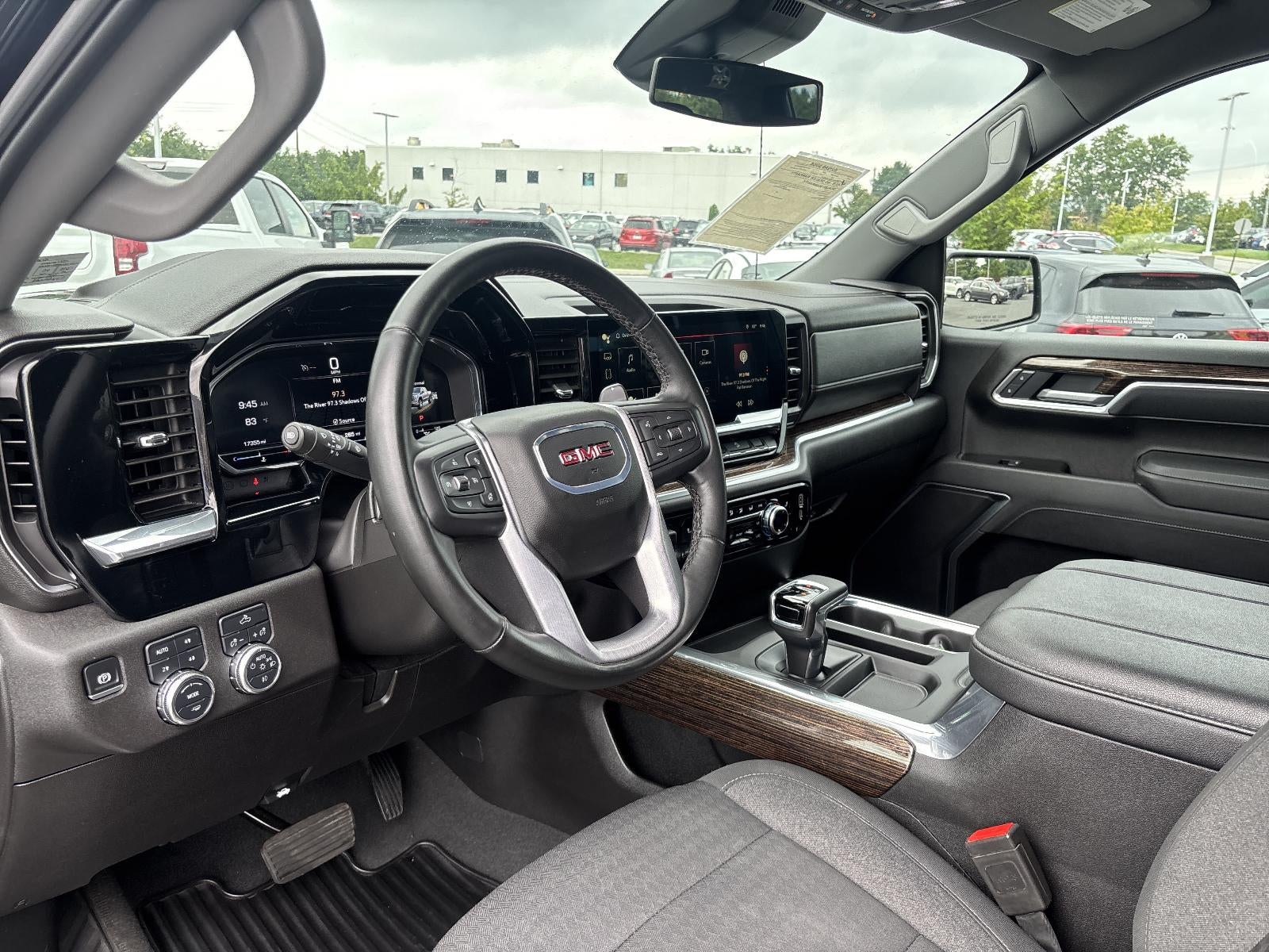 2025 GMC Sierra 1500 Crew Cab Short Box 4-Wheel Drive Elevation 3SB