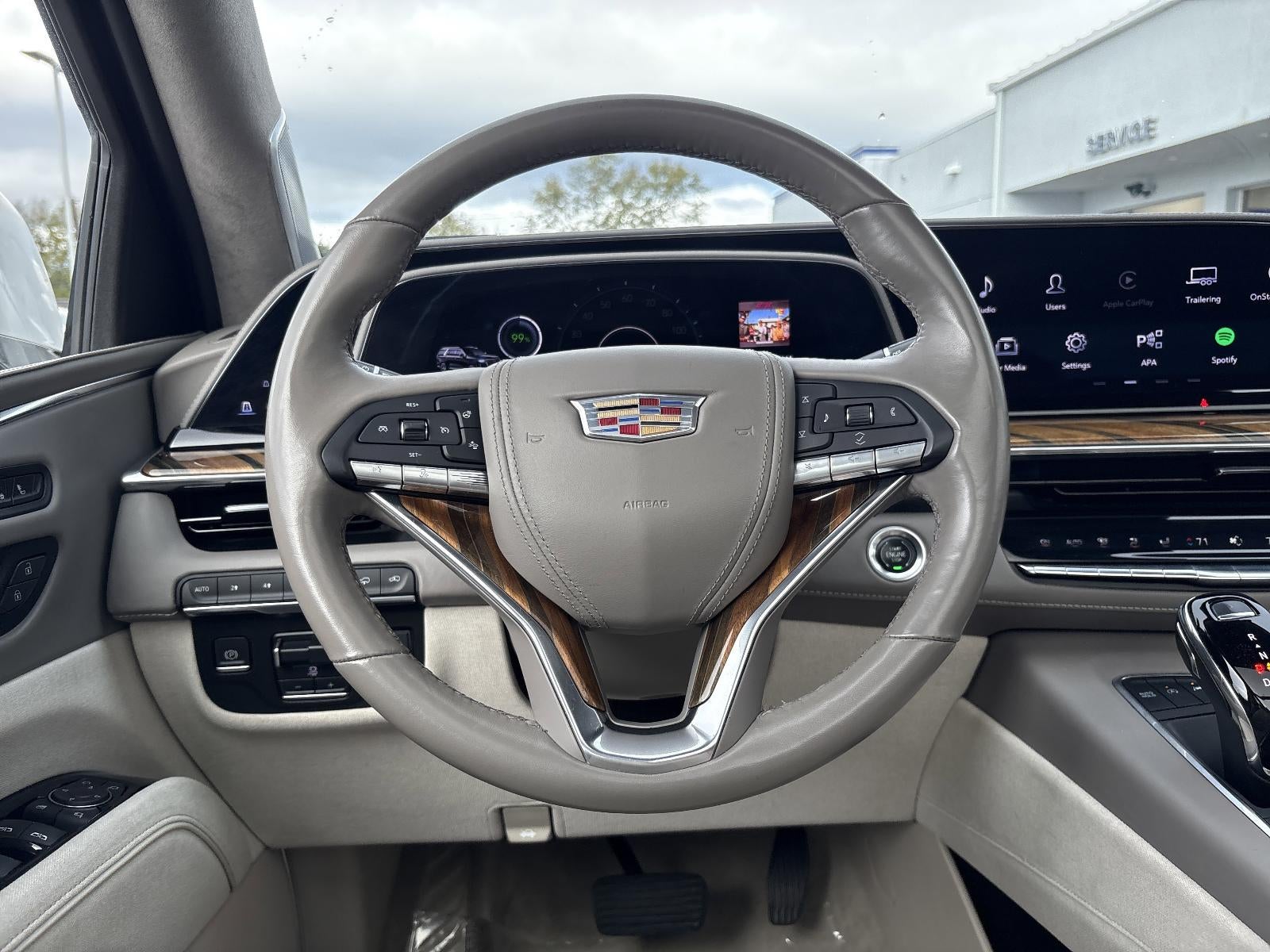 2023 Cadillac Escalade 4WD Sport Platinum