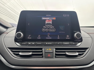 2022 Nissan Altima 2.5 SR AWD Sedan