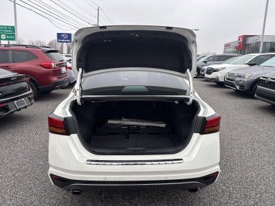 2022 Nissan Altima 2.5 SR AWD Sedan