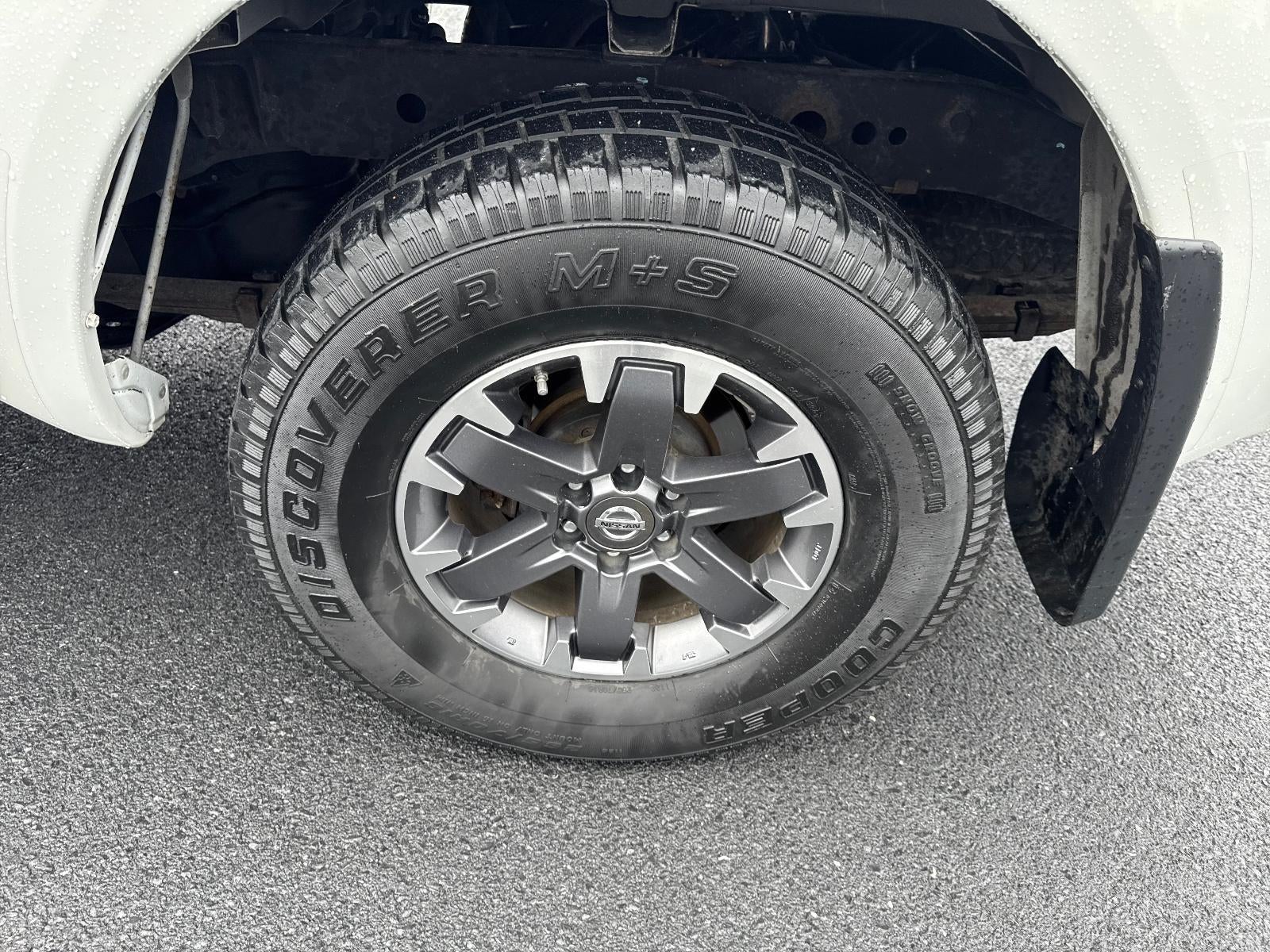 2015 Nissan Frontier 4WD King Cab Auto PRO-4X