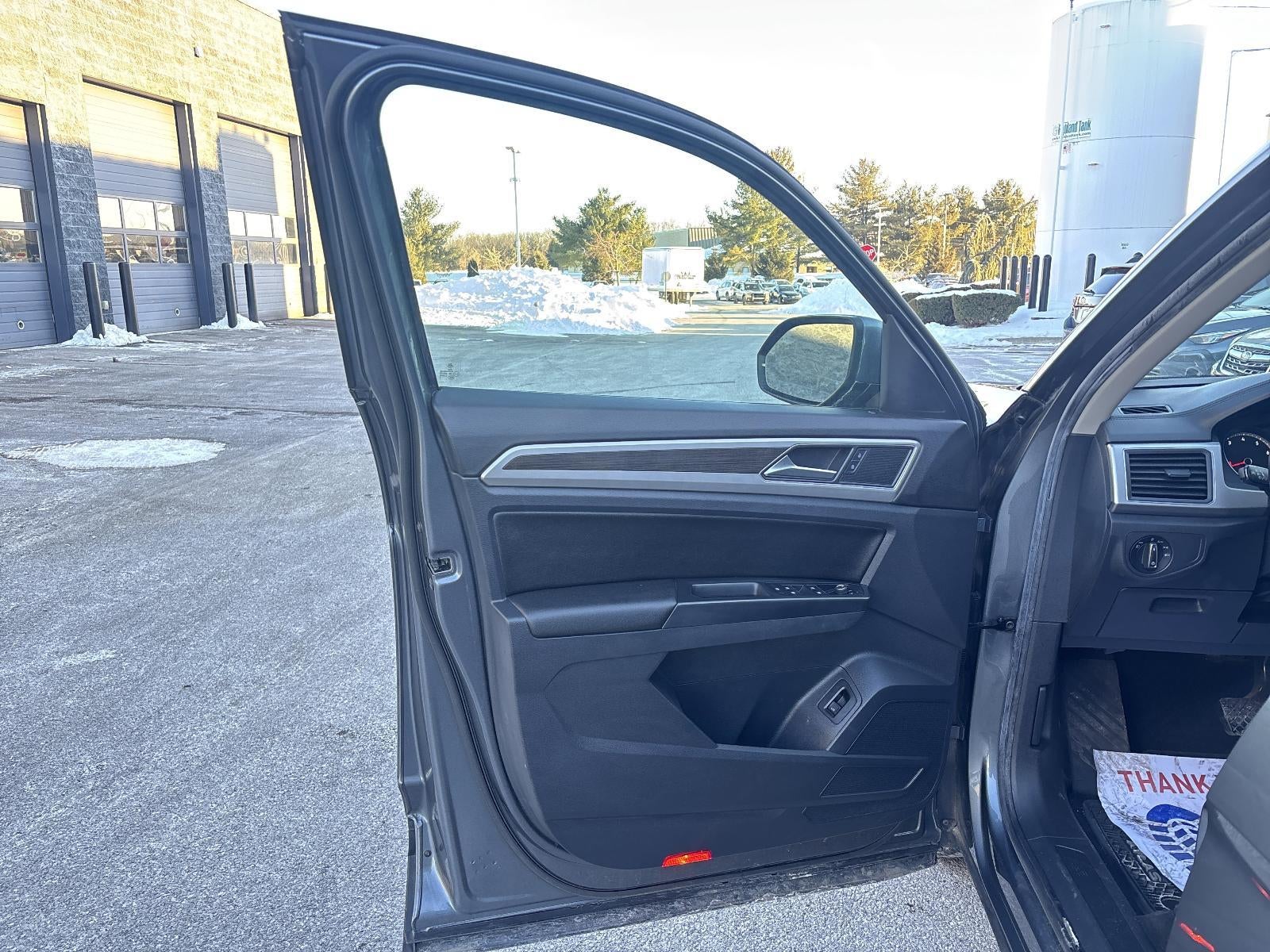 2018 Volkswagen Atlas 3.6L V6 SE w/Technology 4MOTION